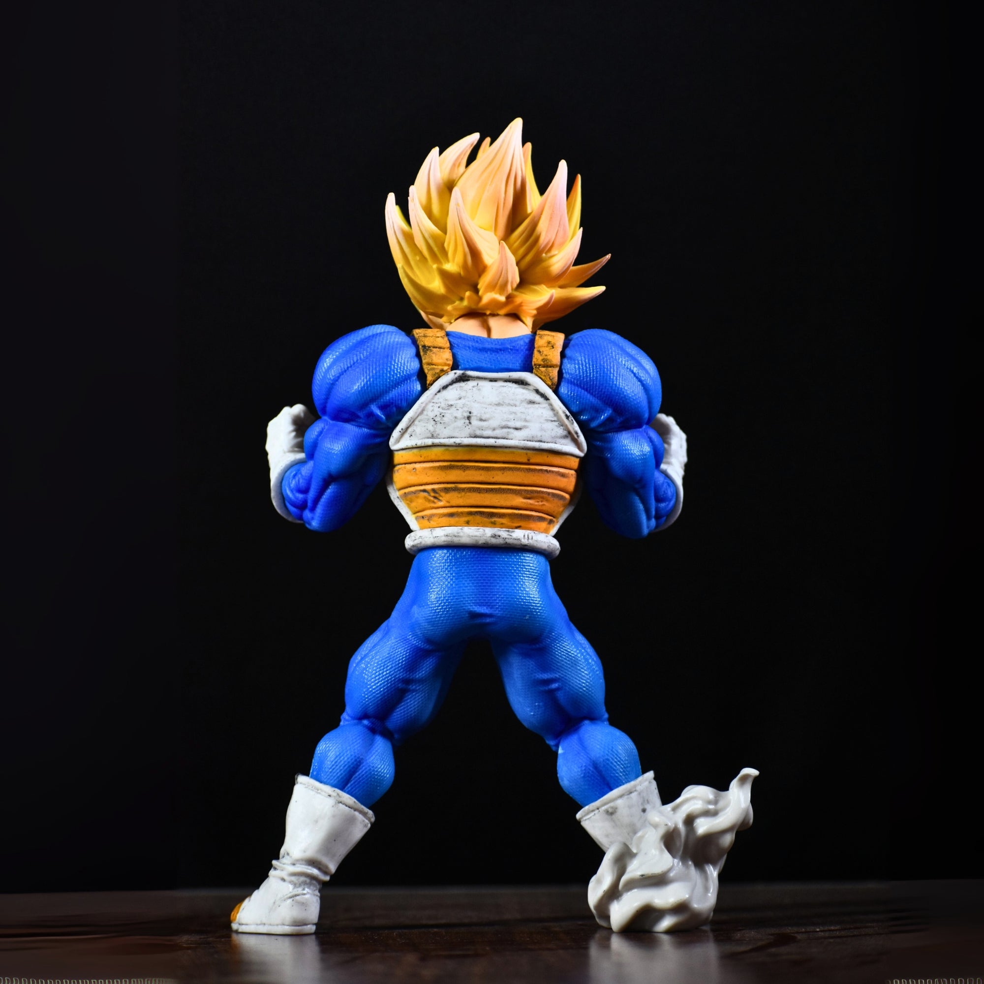 Super Saiyan Son Goku Dragon Ball Z Collectible