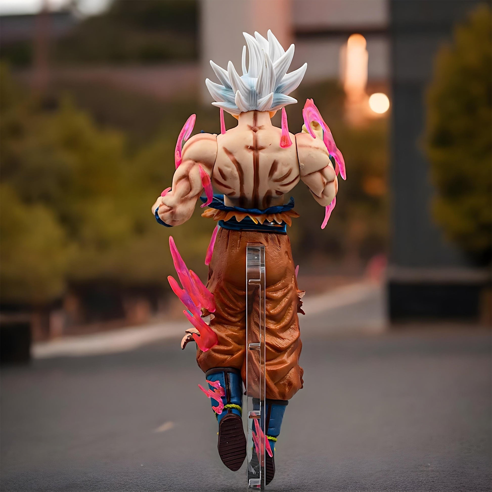 Goku Mastered Ultra Instinct Action Figure – Dragon Ball Super Collectible